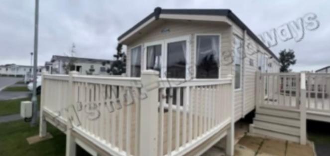 Holiday home Jems Hot-tub Getaways 8 Berth At Lakes